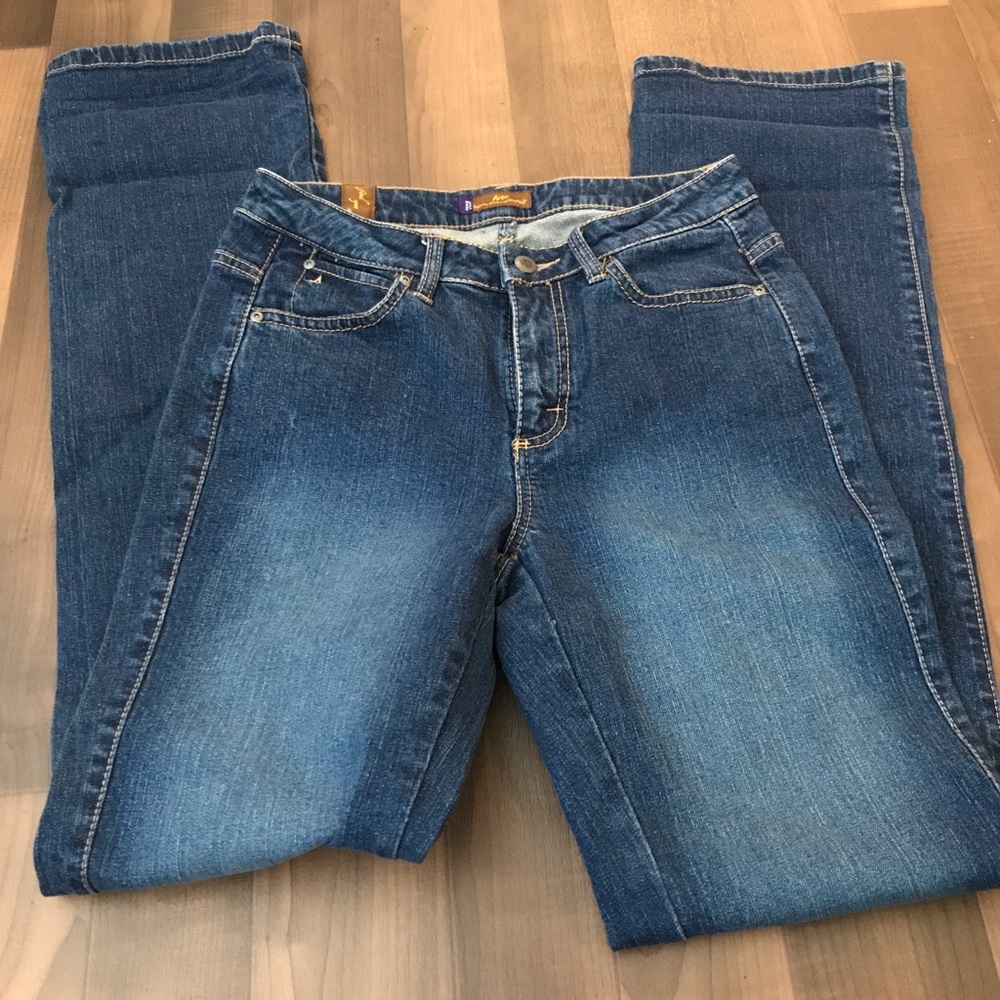 NEW womens jeans